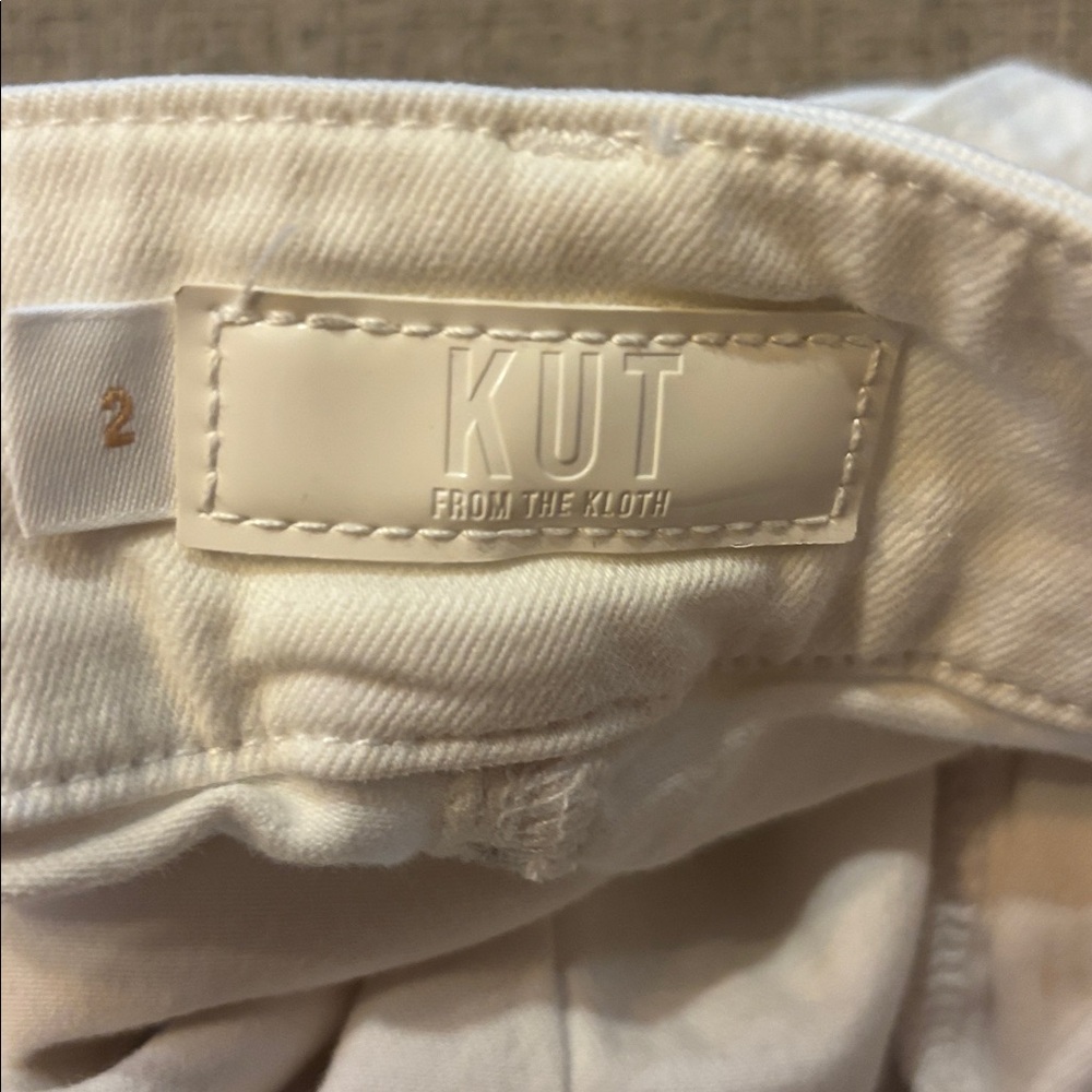 Kut from the Kloth white Ana flare jeans - Picture 2 of 4